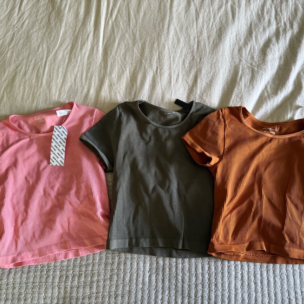 3 ribbed cropped short sleeve shirts from urban outfitters